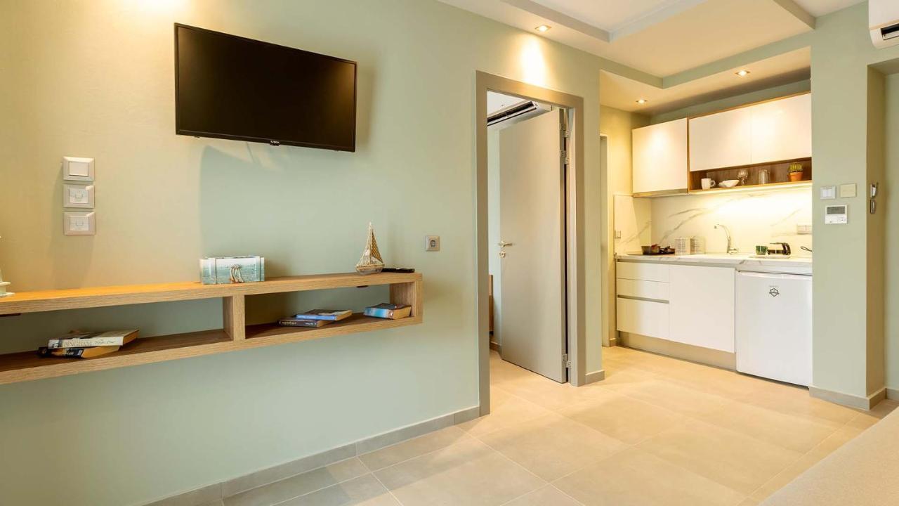 Estelle Family Luxury Apartments & Suites เยราคินิ ภายนอก รูปภาพ